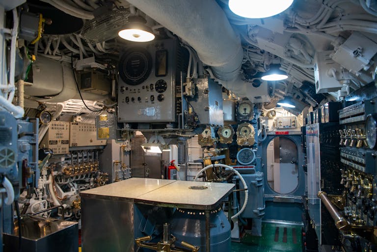 Navy ship engine room with asbestos insulation risk – mesothelioma exposure for veterans